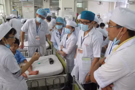 Đổ xô mở ngành đào tạo y khoa: Sư nói sư phải, vãi nói vãi hay!