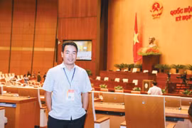 Nhà báo Thái Bá Dũng: “Tôi vui vì được góp thêm viên đá cho chứng lý Hoàng Sa”