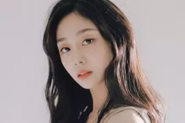 Nữ ca sĩ Jisoo (Lovelyz) dương tính với Covid-19