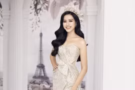 Những nàng Hậu sở hữu đôi chân dài nhất V-Biz