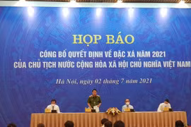 Phạm nhân quốc tịch nước ngoài đang thụ án tại Việt Nam sẽ được hưởng đặc xá như thế nào?