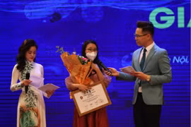 Trao giải báo chí "Giảm ô nhiễm nhựa đại dương năm 2021"