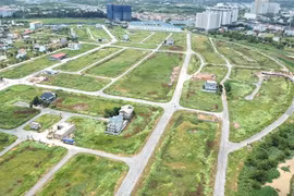 Thị trường bất động sản đất nền và căn hộ phía Nam hồi phục mạnh mẽ vào cuối năm