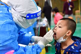 Hơn 136 triệu người đã nhiễm virus SARS-CoV-2
