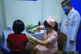 Bắt đầu tiêm mũi thứ 2 vắc xin COVIVAC cho các tình nguyện viên
