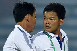 Trọng tài bị treo còi vì không thổi penalty cho CLB Nam Định