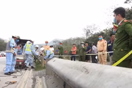 Rà soát, xử lý vi phạm hành lang an toàn giao thông đường cao tốc