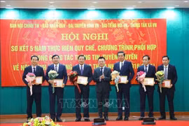 Tiếp tục phối hợp đẩy mạnh thông tin, tuyên truyền về công tác nội chính, phòng, chống tham nhũng