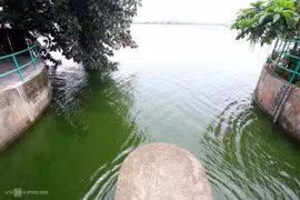 Đề xuất dẫn nước sông Hồng vào sông Tô Lịch để giải quyết tình trạng ô nhiễm