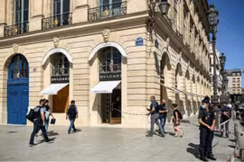 Cướp trang sức xa xỉ trị giá 270 tỷ đồng ngay giữa trung tâm Paris
