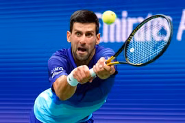 Tay vợt Djokovic gặp Zverev tại bán kết US Open 2021