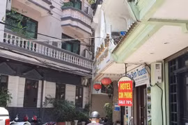 Khách sạn 3 sao cho thuê theo tháng, giá rẻ như nhà trọ bình dân