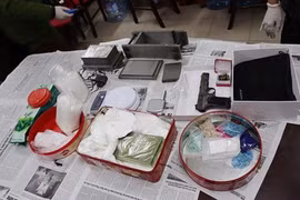 Bắt 'nữ quái' cầm đầu đường dây ma túy dùng bột trộn với heroin để bán