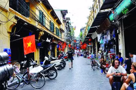 Lối thoát cho “mục tiêu kép”