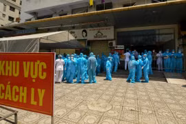 Hà Nội: Phong tỏa chung cư HH4C, kiểm soát ra vào Khu đô thị Linh Đàm