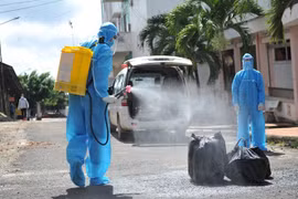 6 nhân viên quán cà phê ở Quốc Oai test nhanh dương tính với SARS-CoV-2