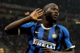 Lukaku bắt kịp Ronaldo ở cuộc đua ghi bàn