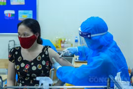 Nếu được phân bổ đủ, chỉ 2 đến 3 ngày nữa Hà Nội sẽ tiêm phủ vắc xin mũi 1