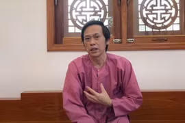 Hoài Linh bất ngờ xuất hiện sau bao biến cố, hát "đời ta như đám lục bình"