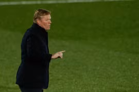 HLV Ronald Koeman chính thức lên tiếng, hé lộ tương lai tại Barca