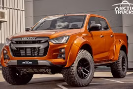 Bán tải Isuzu D-Max trông hầm hố hơn sau khi sở hữu gói độ của hãng Arctic Trucks