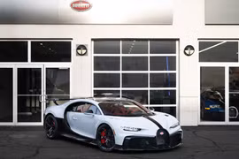 Mỹ: Chiếc xe Bugatti Chiron Pur Sport đầu tiên đã đến được tay khách hàng