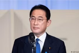Ông Fumio Kishida nhậm chức Thủ tướng Nhật Bản, tổ chức bầu cử sớm