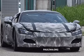 Phát hiện siêu xe Ferrari F171 đang chạy thử nghiệm trên đường