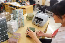 Ngân hàng Nhà nước mong Chính phủ “tháo gỡ” để 90% doanh nghiệp được vay vốn