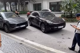 Công an xác minh vụ 2 xe ôtô Porsche trùng biển số ở Times City