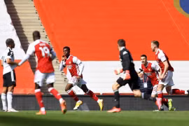 CLB Arsenal thoát thua trước Fulham tại vòng 32 Premier League