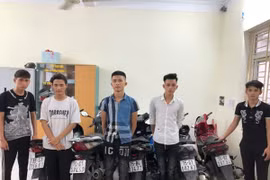 Hải Phòng: Bắt 18 đối tượng ném chai thuỷ tinh vào người đi đường