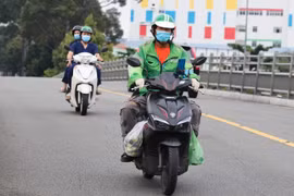 TP. HCM sẽ cho phép shipper chạy liên quận từ ngày 16/9