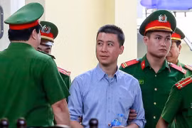 3,5 triệu USD của trùm cờ bạc Phan Sào Nam đã ''bốc hơi'' khỏi ngân hàng của Singapore