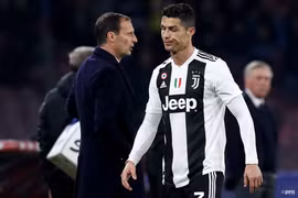 Siêu sao Ronaldo muốn rời CLB Juventus