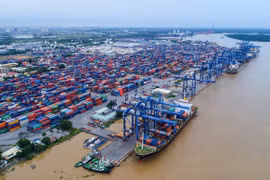 Tổng cục Hải quan cho phép giải phóng hàng hoá ùn tắc tại cảng Cát Lái
