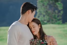 Hyun Bin, Son Ye Jin sống chung trong penthouse trăm tỷ?