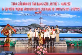 Trao giải báo chí tỉnh Lạng Sơn lần thứ nhất