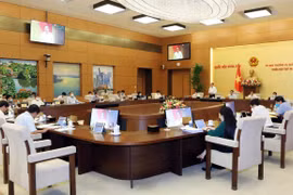 Cử tri đề nghị ĐBQH phát huy trí tuệ, gương mẫu, bản lĩnh, thật sự gắn bó "máu thịt" với Nhân dân