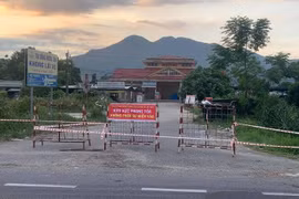 Thừa Thiên Huế: Thêm một ca mắc Covid-19 liên quan vụ tài xế khai báo gian dối, phong tỏa 5 thôn