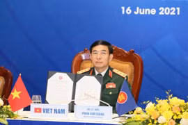 Các bên tránh có các hành động làm ảnh hưởng đến lòng tin, làm phức tạp tình hình Biển Đông