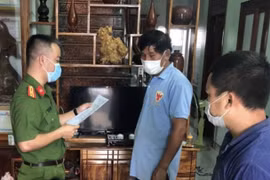 Khởi tố 2 cựu chiến binh lạm dụng chức vụ quyền hạn chiếm đoạt tài sản
