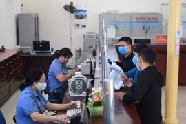 Ga Hà Nội bán vé trở lại sau thời gian tạm ngừng hoạt động vì dịch COVID-19