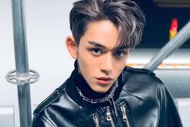 Nam ca sĩ Lucas (NCT) mất sạch danh tiếng vì scandal tình dục ở tuổi 22