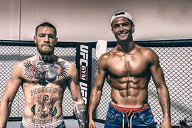 Võ sĩ McGregor phấn khích khi Ronaldo trở về Man Utd