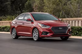 Top 10 xe bán chạy nhất tháng 4: Hyundai Accent lên ngôi