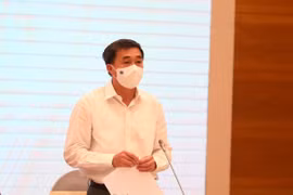 Thứ trưởng Bộ Y tế Trần Văn Thuấn: Có thể tiêm tối đa 2 triệu liều vaccine mỗi ngày