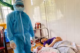 Lâm Đồng: Sản phụ sinh con trong khu cách ly tập trung