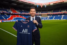 Siêu sao Messi ra mắt Paris Saint-Germain