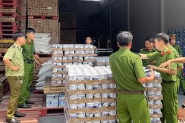 Đồng Nai: Phát hiện 2 kho hàng chứa hàng ngàn sản phẩm nhập lậu